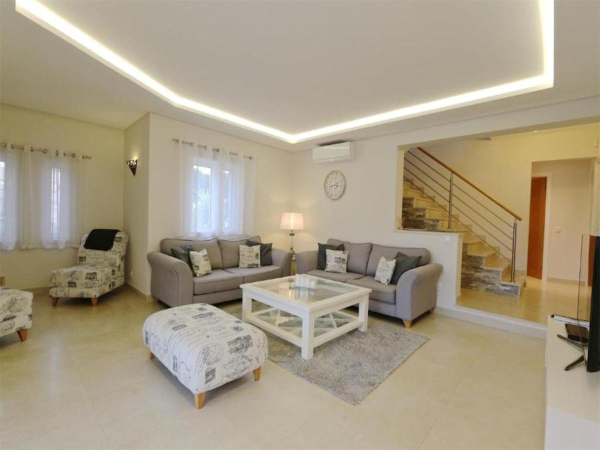 Lovely Vilamoura Villa 4 Bedrooms Villa Pinhal Short Drive To Marina Air Conditioning Quarteira Esterno foto